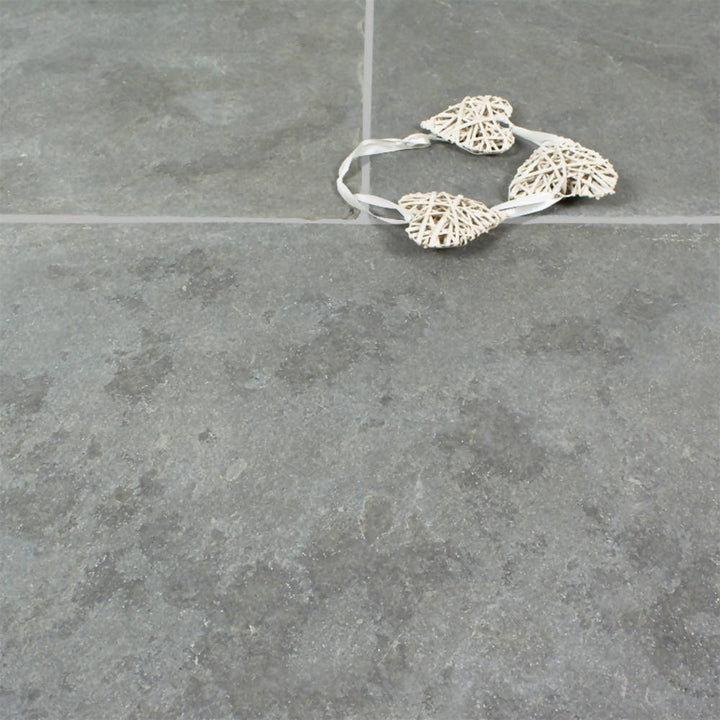 DUST GREY SAWN LIMESTONE TILES